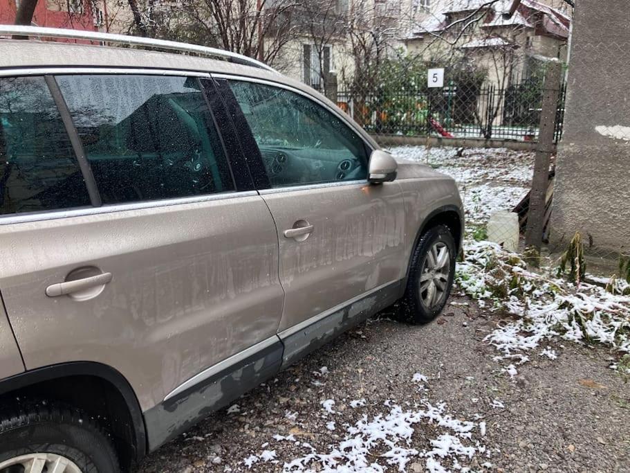 Aristocratic With A Parking Spot Апартамент *